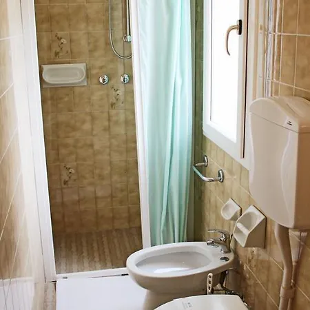Hotel Lina
